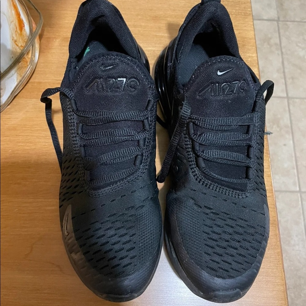 Nike Air Max 270